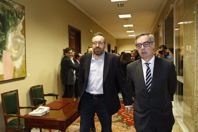 Girauta y José Manuel Villegas en el Congreso