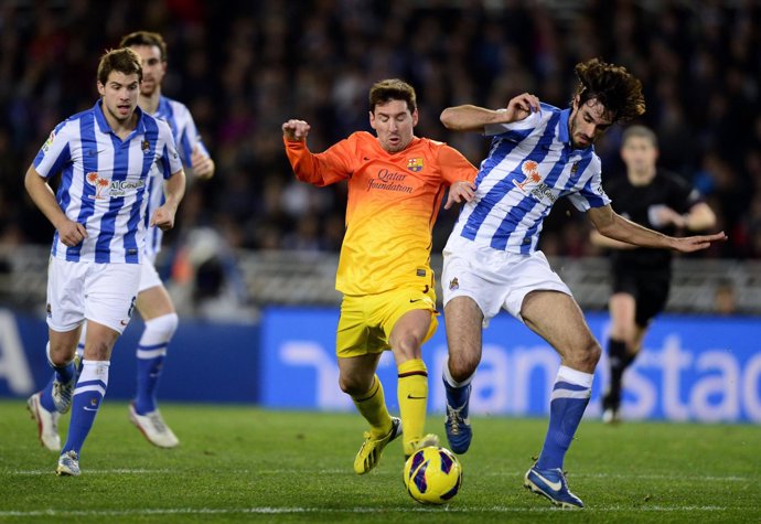  Lionel Messi En El Real Sociedad - Barcelona En Anoeta Con Carlos Martínez