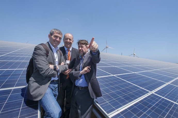 NOTA DE PRENSA Y FOTOGRAFÍAS: ITER VISITA GOBIERNO