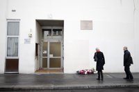 Más de un año después del atentado, alquilan el local donde antes estaba 'Charlie Hebdo'