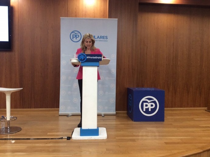 Eva Ortiz abre la convención de empleo del PPCV
