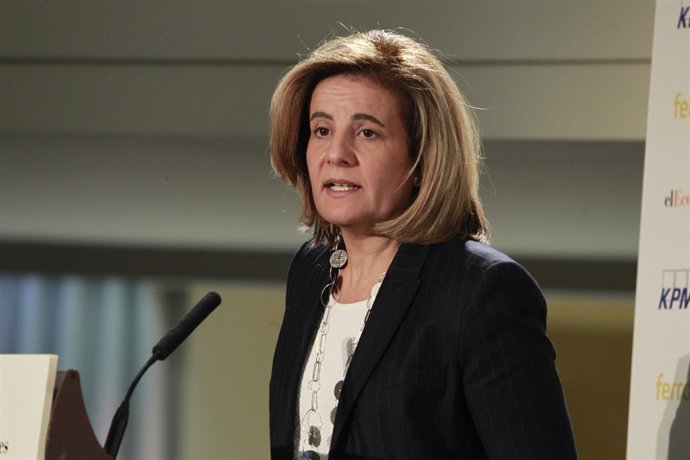 Fátima Báñez en un foro