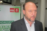 PSOE-A pide a Moreno ponerse del lado de los andaluces por el déficit