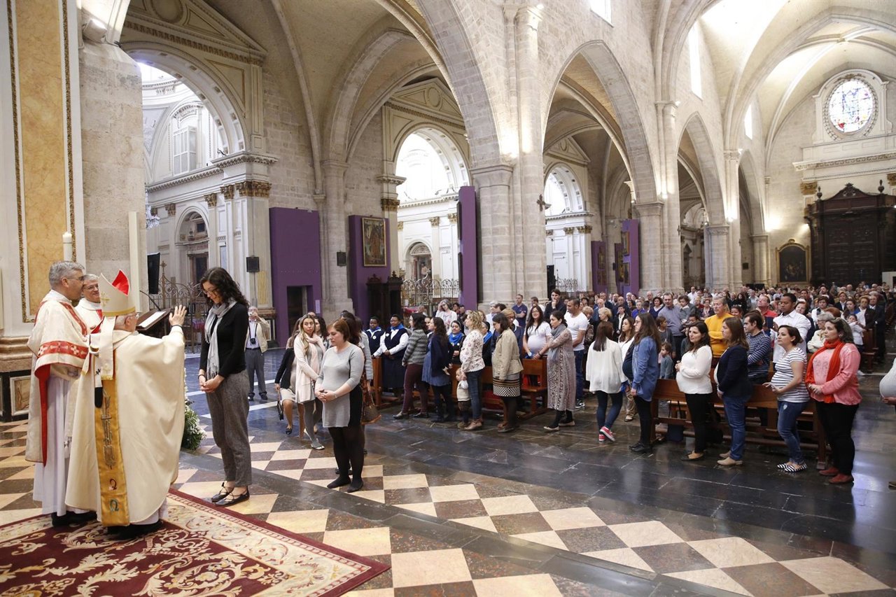 Cañizares bendice este domingo a las embarazadas