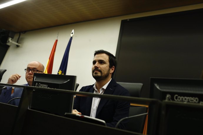 Rueda de prensa de Alberto Garzón en el Congreso