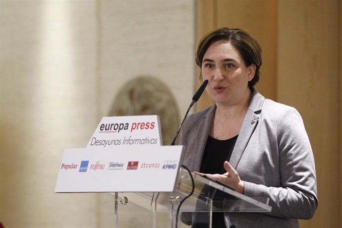 Ada Colau en los desayunos de Europa Press