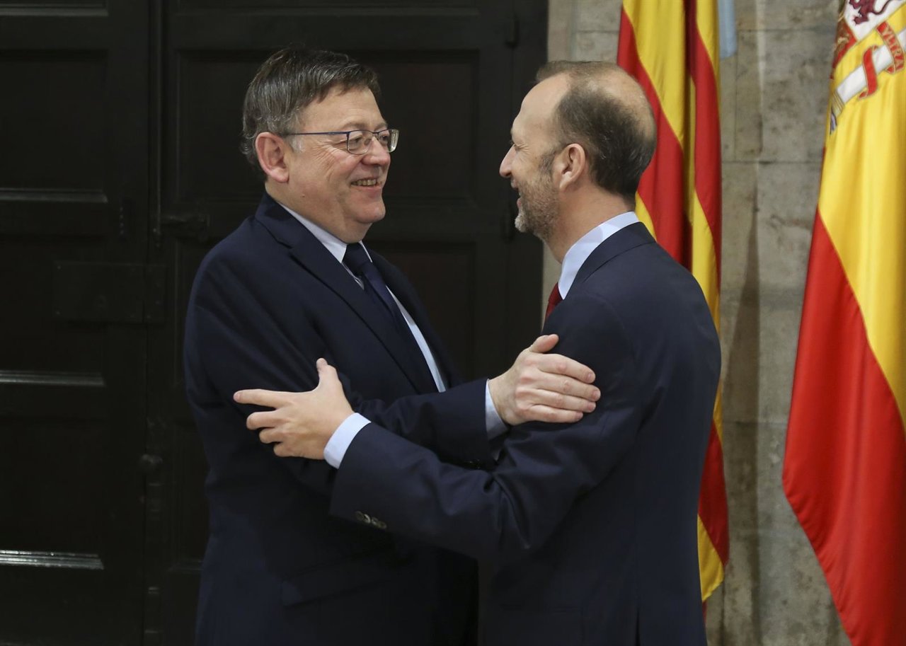 El President de la Generalitat, Ximo Puig, recibe al Síndic de C’s en Les Corts,