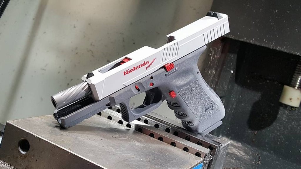 Pistolas De Juguete Que Parecen Reales