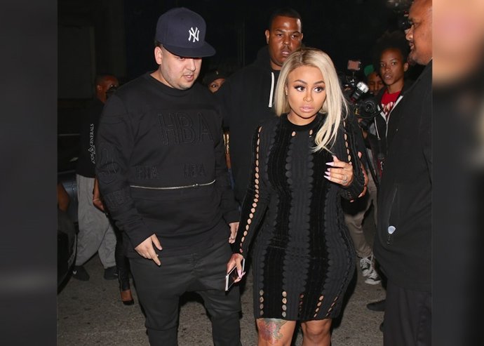 Rob Kardashian y Blac Chyna Cordon Press