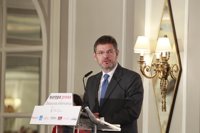 Catalá rechaza que Soria vaya al Congreso: Sólo serviría para el "escándalo político"