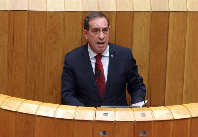 O conselleiro de Facenda, Valeriano Martínez, intervirá no Pleno sobre o Debate 