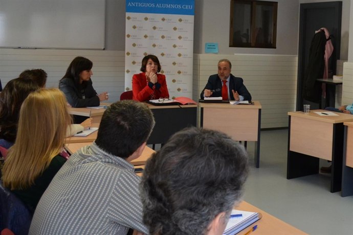 Clausura III Programa Outplacement del CEU