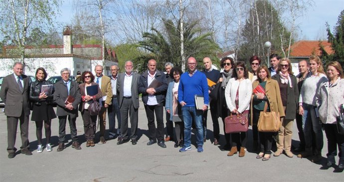 Ramón Ruiz con directores de Primaria