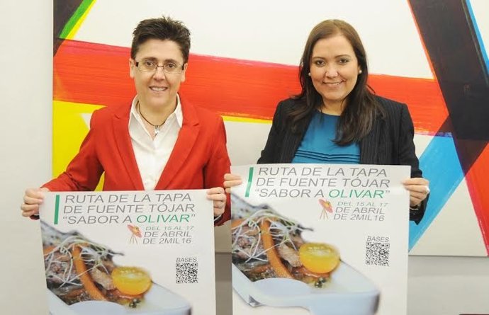 Carrillo (dcha.) durante la presentación del cartel