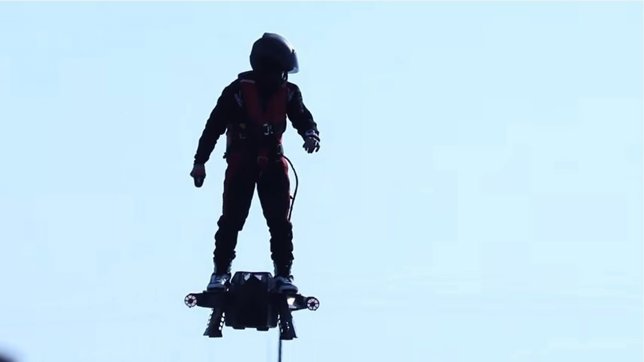 Flyboard Air una tabla voladora en pruebas