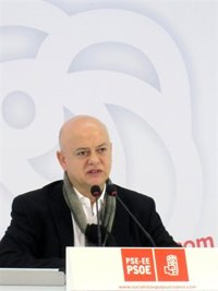 Elorza llama al PSOE a distanciarse de Ciudadanos en campaña para no abrir hueco a Podemos