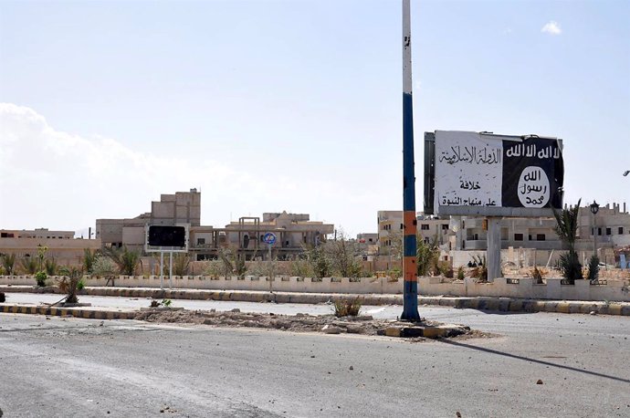 Cartel de Estado Islámico en la localidad de Palmira
