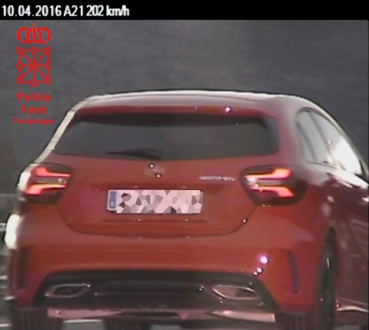 Denunciado por circular a 202 km/h por la A-21.