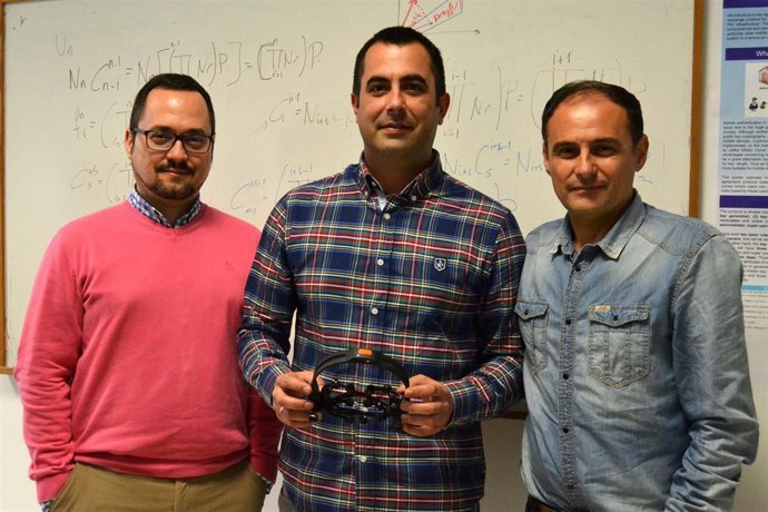 Creadores del casco para el diagnóstico de TDAH