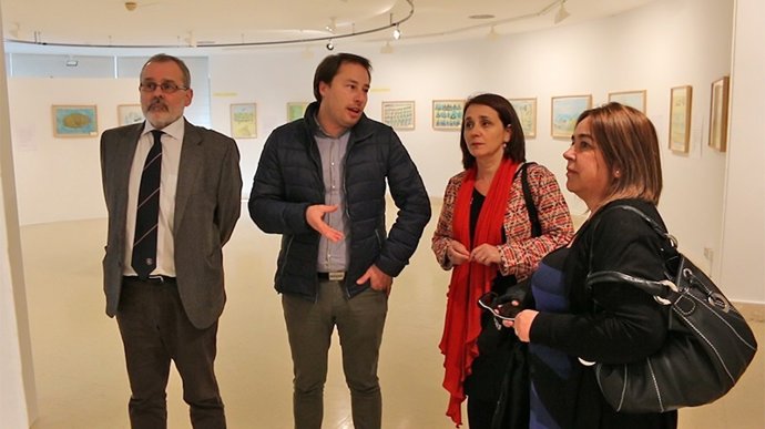 Pazos en la exposición 'Un día tuvimos que huir'