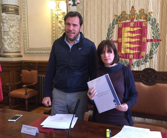 El alcalde de Valladolid y la concejal de Medio Ambiente y Desarrollo Sostenible