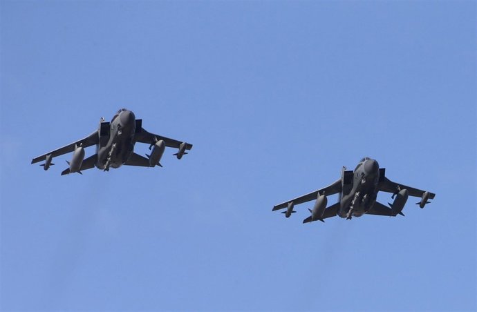 Cazas británicos despegan desde una base en Chipre para bombara bombardear Siria