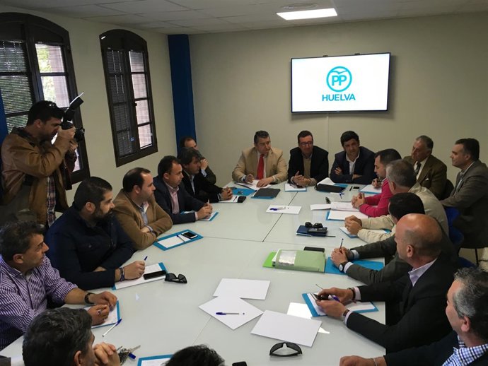 Reunión del comité de alcaldes del PP de Huelva. 