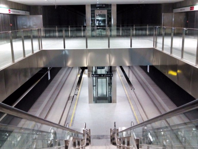 Estación del Metro de Granada en Méndez Núñez