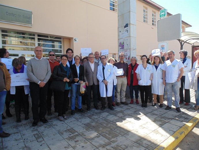 Protesta de profesionales sanitarios contra las agresiones. 