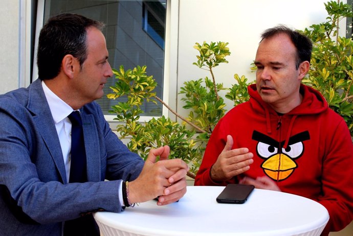 Reunión de Info con uno de los creadores de Angry birds