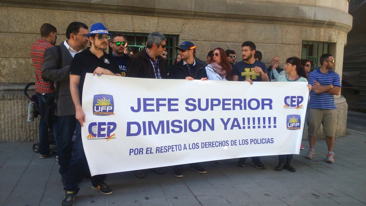 Concentración policía Baleares