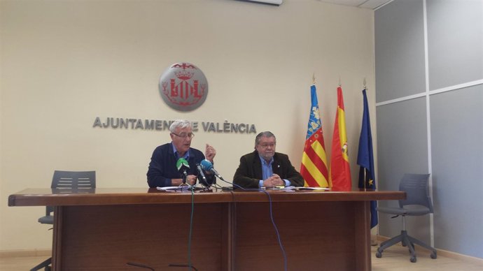 Joan Ribó y Ramón  Vilar en rueda de prensa