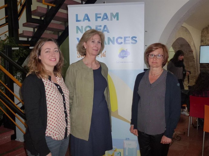 Delàs, Brutau y Camps en la presentación de la campaña