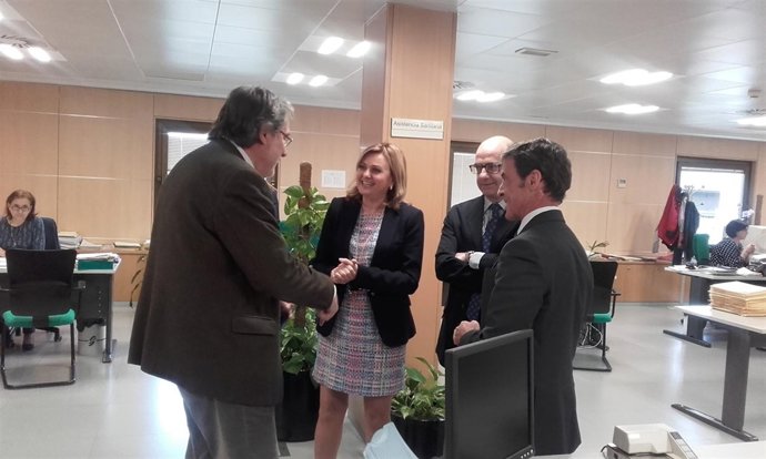 Visita del delegado a la dirección provincial del INSS