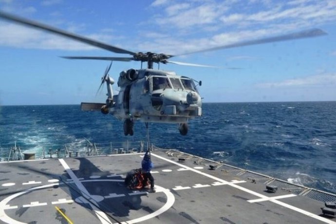 Ejercicios de adiestramiento de la Armada en el Golfo de Cádiz