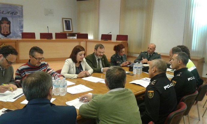 Reunión de la Junta Local de Seguridad Ciudadana de Peal de Becerro.