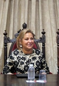 Valdeón cree que Rajoy debería plantearse cesar a Soria