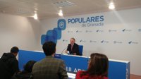 PP suscribe petición de que el alcalde de Granada dimita y espera pronunciamiento el lunes