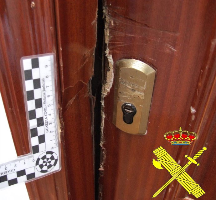 Remitiendo Nota De Prensa