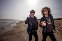 Los Zigarros: "Mantenemos el espíritu adolescente del rock"