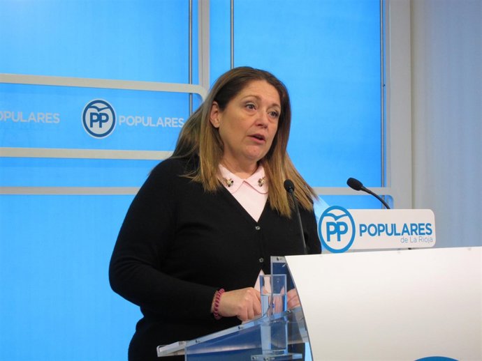 La eurodiputada del PP, Esther Herranz, en rueda de prensa