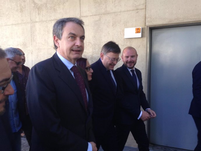 Zapatero y Puig llegan al Muvim de Valencia
