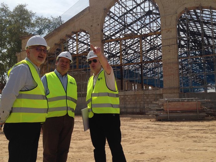 Sarrià visita las obras del Parque Central