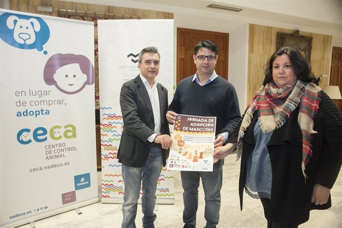 Presentación de la jornada de adopción de mascotas
