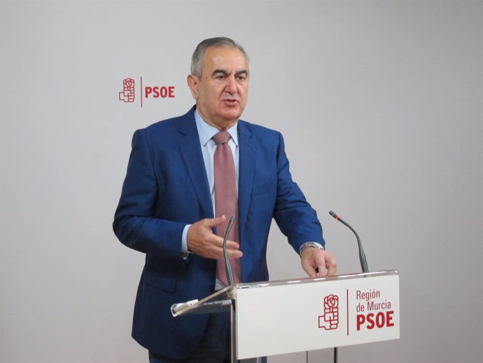 El secretario general del PSRM, Rafael González Tovar