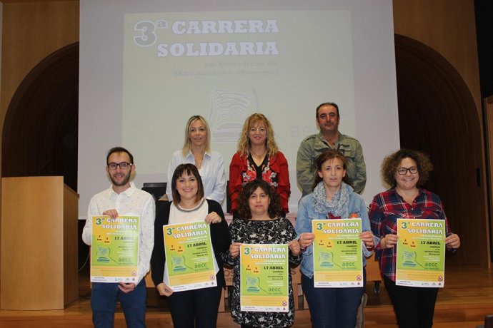 Acto de presentación de esta tercera carrera solidaria en Sariñena