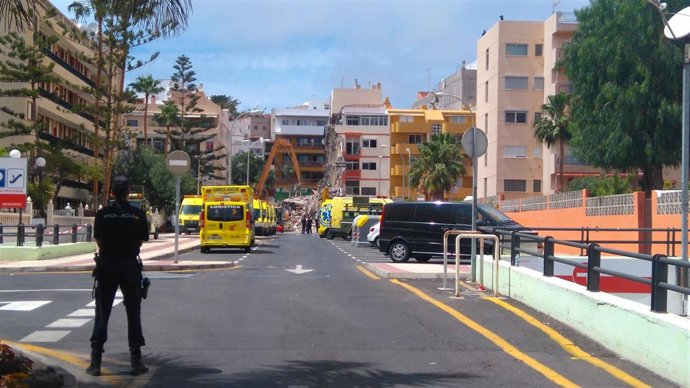 Edificio derrumbado en Los Cristianos