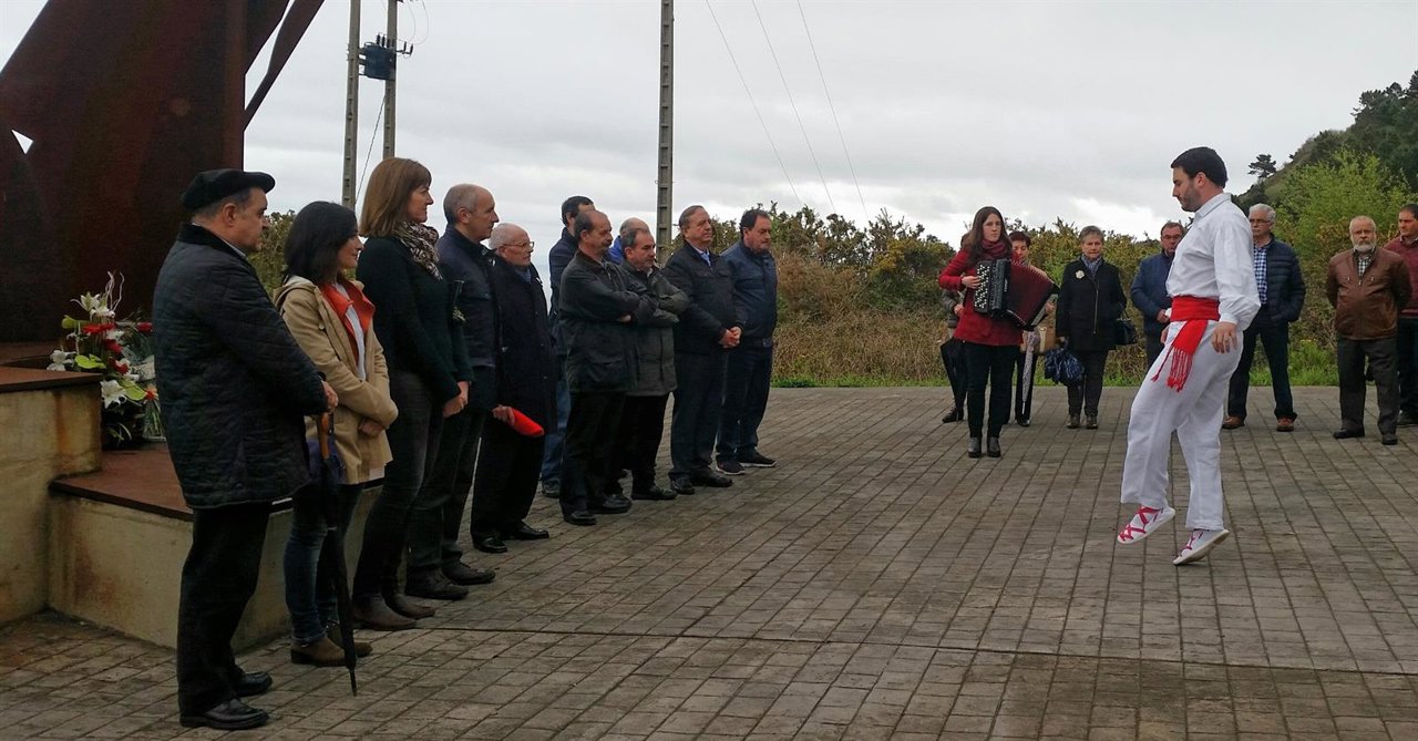Homenaje en Matxitxako