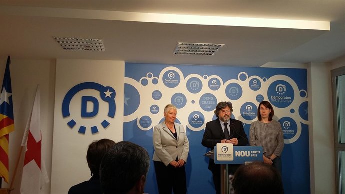 Elena Ribera, Antoni Castellà,  Assumpció Laïlla (Demòcrates)