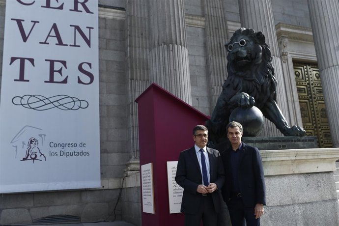 Patxi López y Toni Cantó presentan los actos por Cervantes en el Congreso